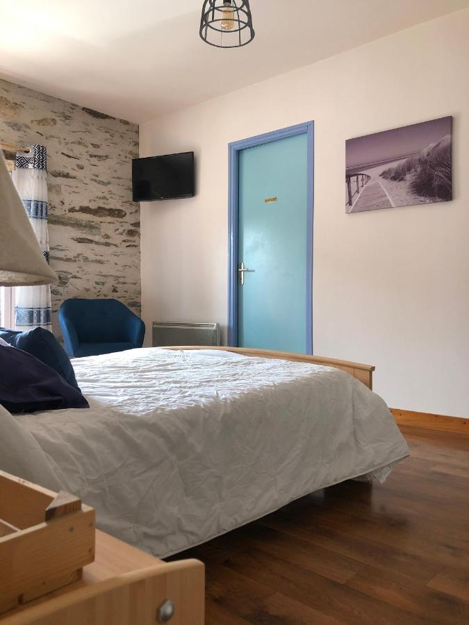 Chambre D'Hotes La Jonchere เลแซร์บิเย ภายนอก รูปภาพ